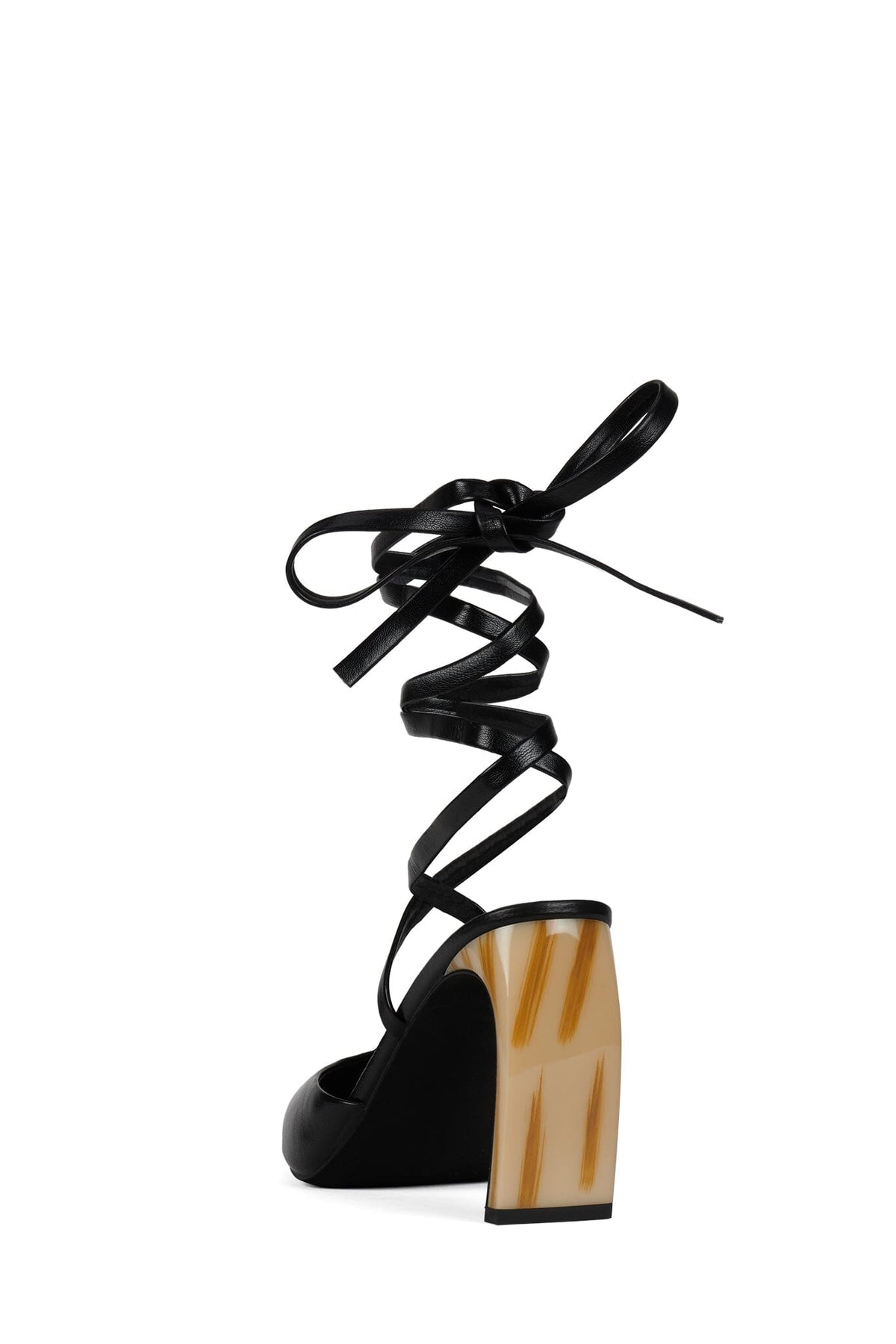 ACCRUAL Black 3