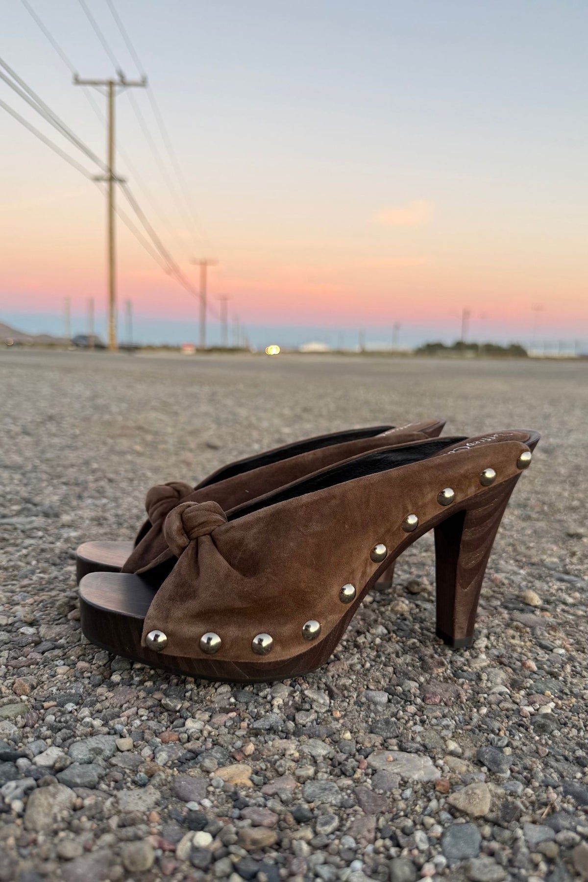 BELLEZA Brown Suede _hover