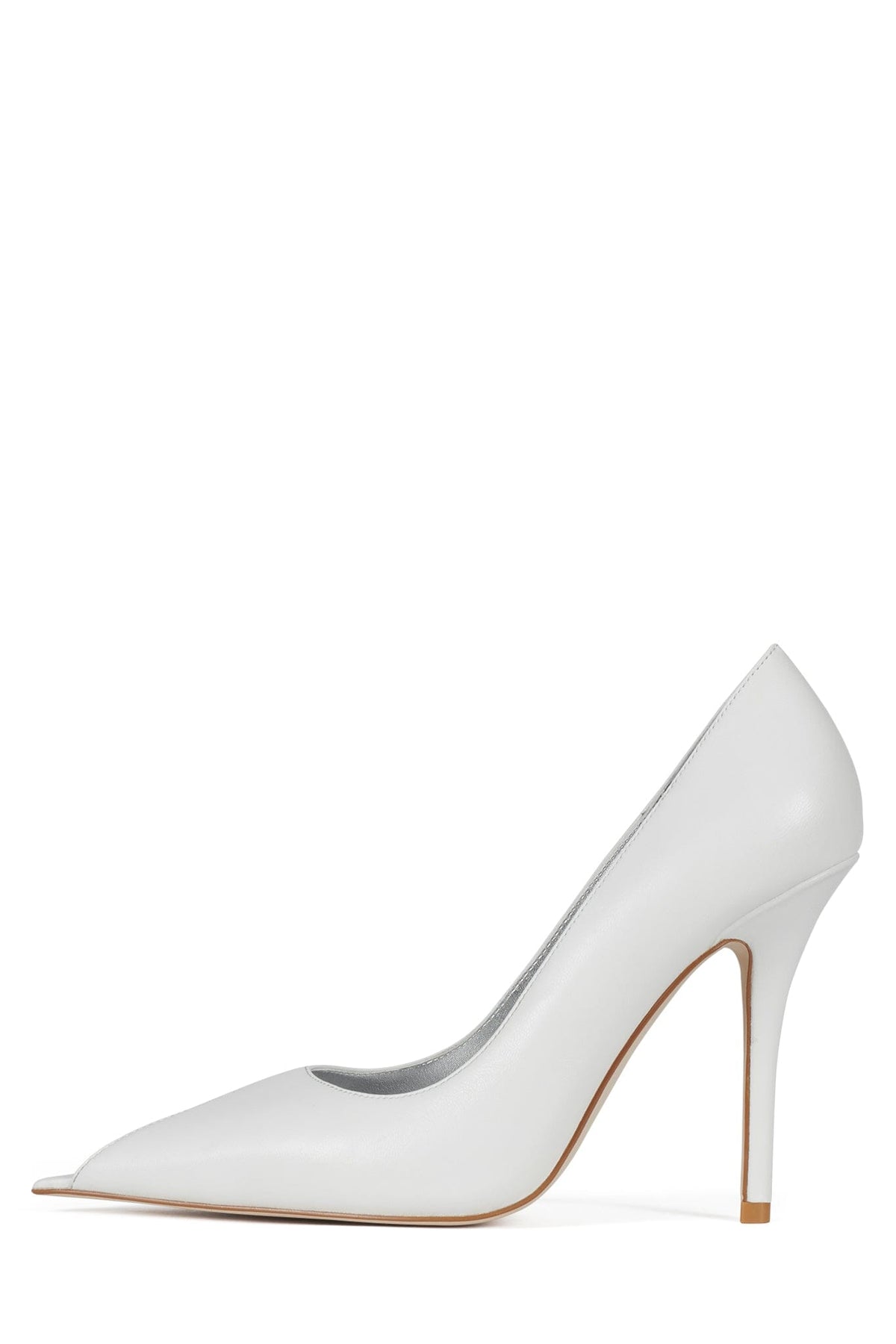 BETRAYAL Pump White