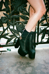 BL-CROSS Jeffrey Campbell Platform Boots Black Washed Silver