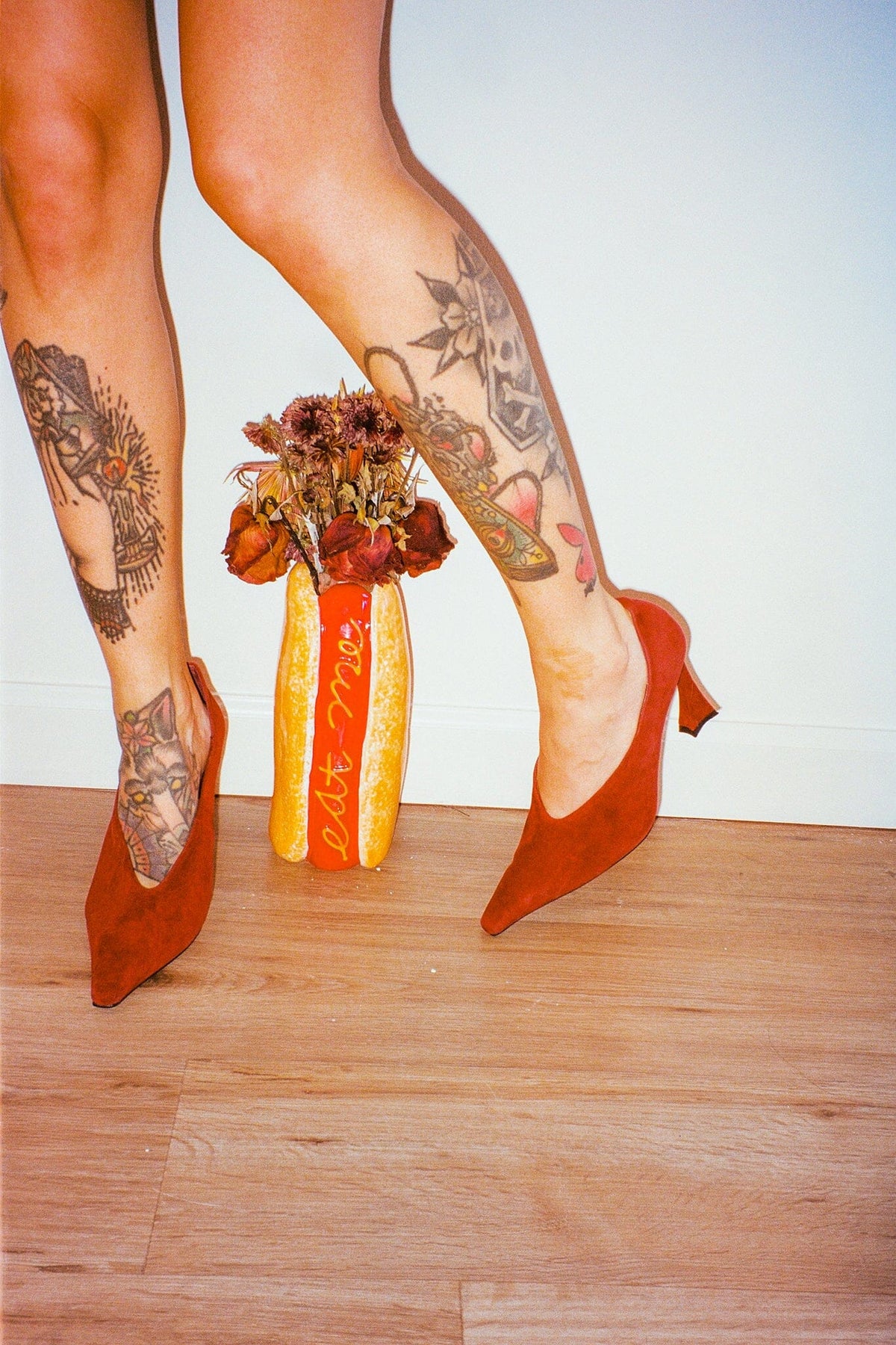 HINTS-HI Jeffrey Campbell Pump Wine Suede