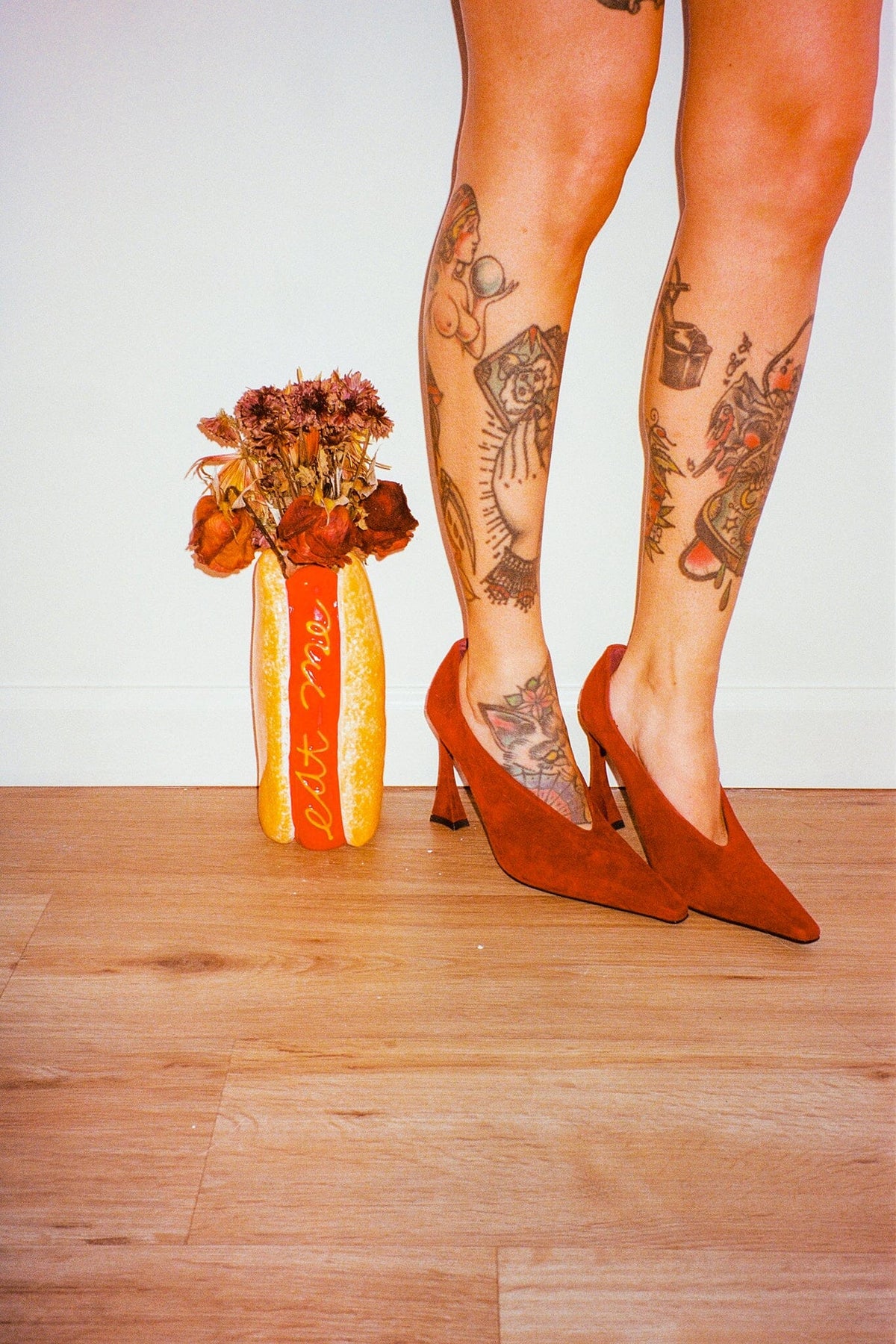 HINTS-HI Jeffrey Campbell Pump Wine Suede
_hover