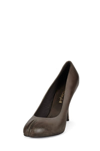 HORSEPLAY Jeffrey Campbell Split-Toe Pump Grey Ruboff
_hover