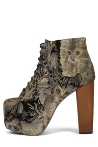 LITA-FAB Platform Boot Cat Tapestry