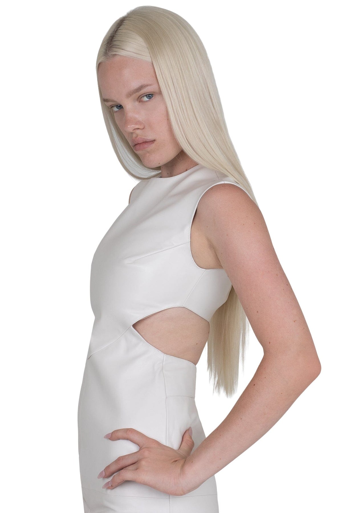 MACHINA Dress White _hover