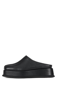 OSCILLATE Jeffrey Campbell Platform Mule Black