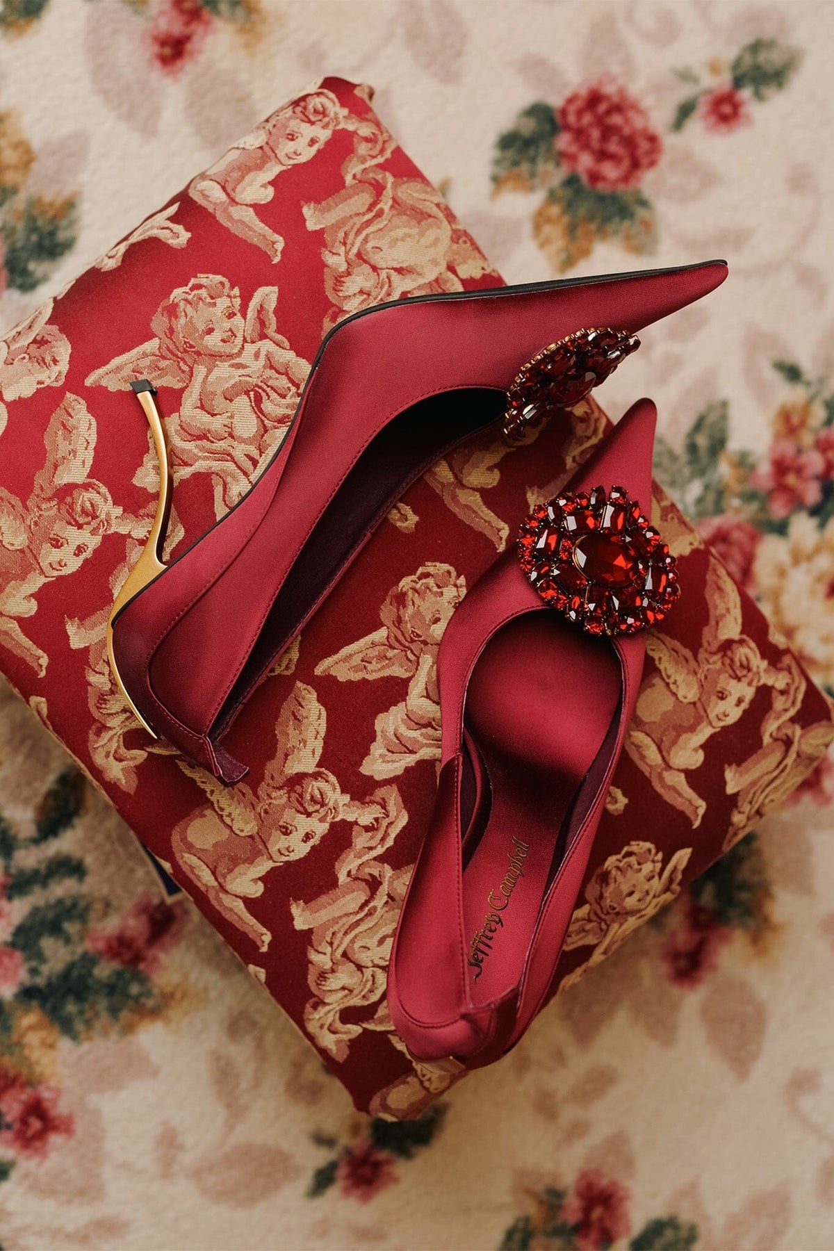 PARLIAMENT Jeffrey Campbell High-Heels Red Satin