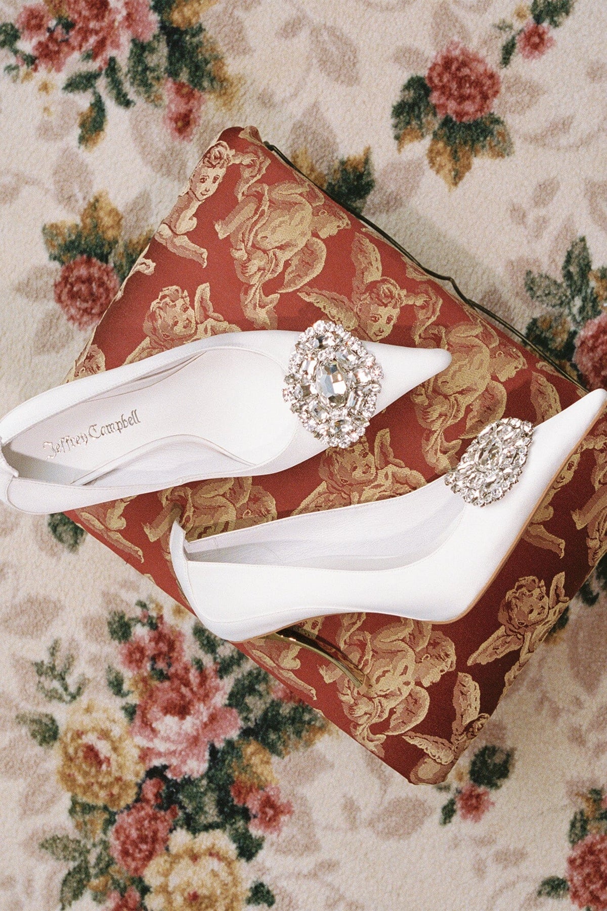 PARLIAMENT Jeffrey Campbell High-Heels White Satin