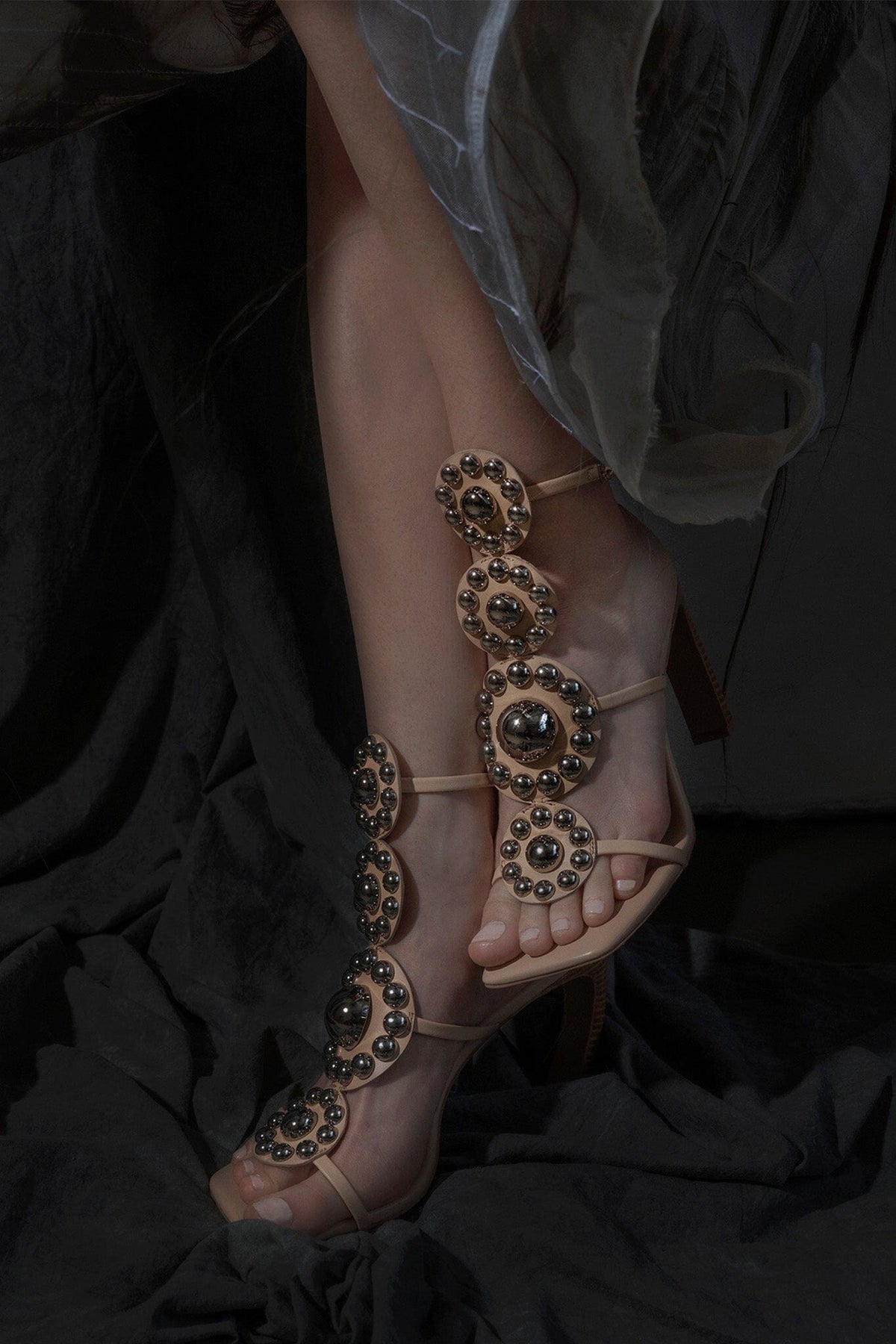 RENFRI-H Jeffrey Campbell Sandal Beige Silver _hover