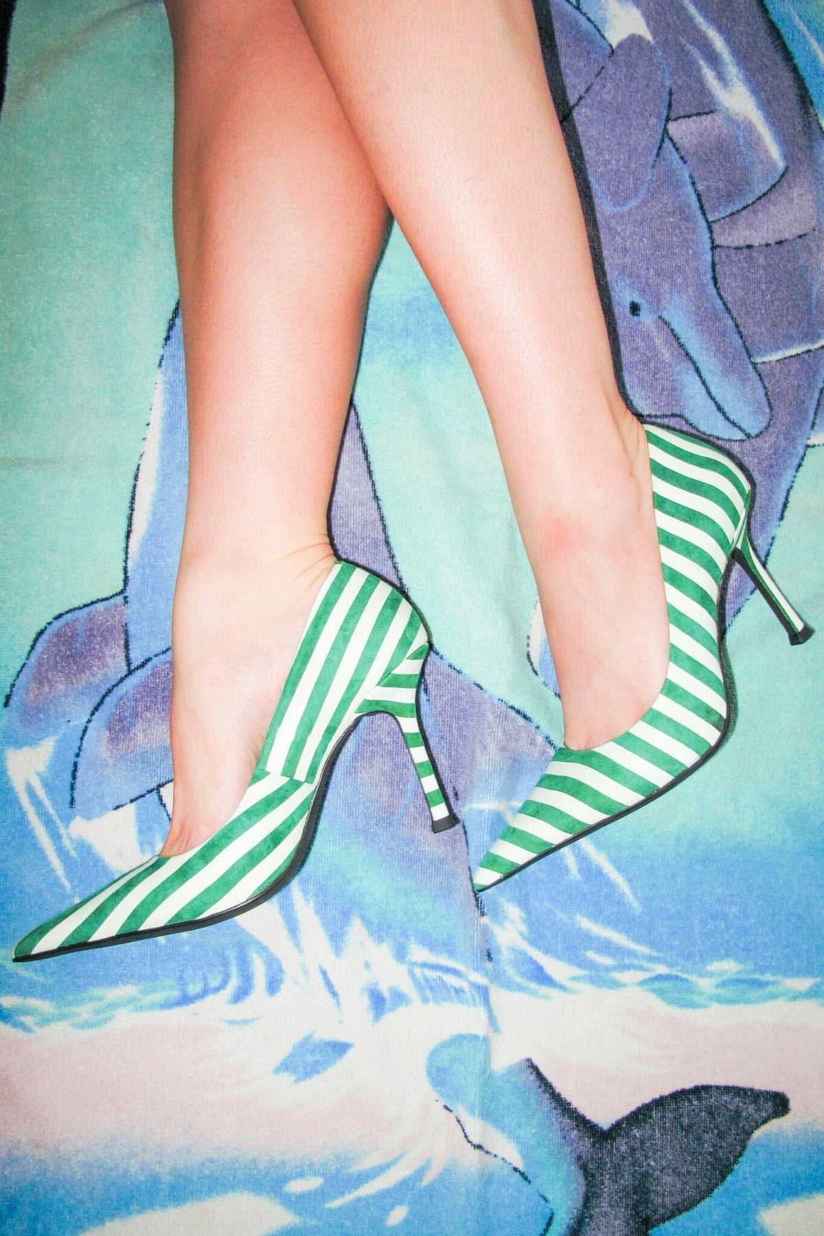 RISKTAKER3 Green White Stripe Suede _hover