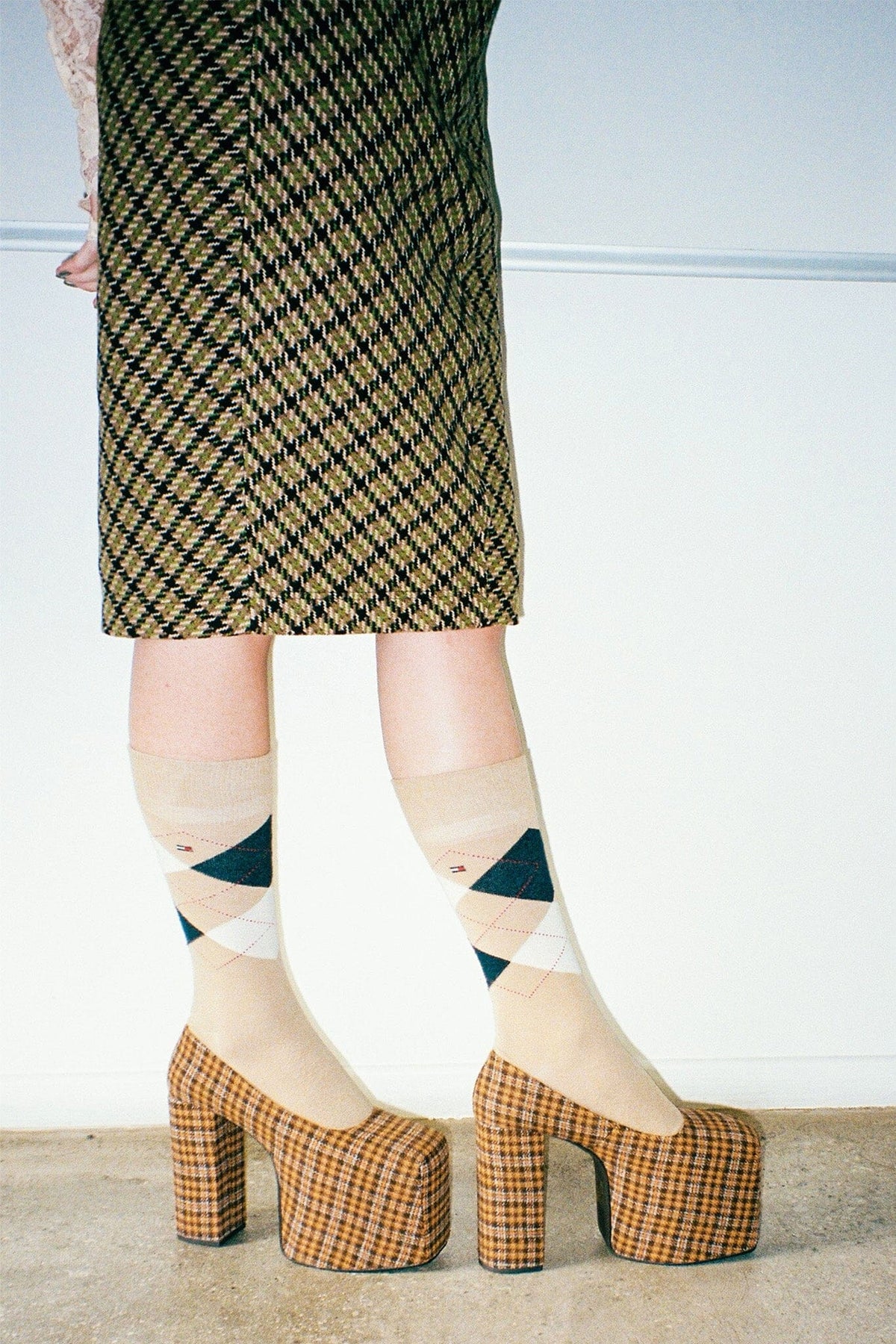 THE-DRAMA Jeffrey Campbell Platform Pump Yellow Plaid Tweed
_hover