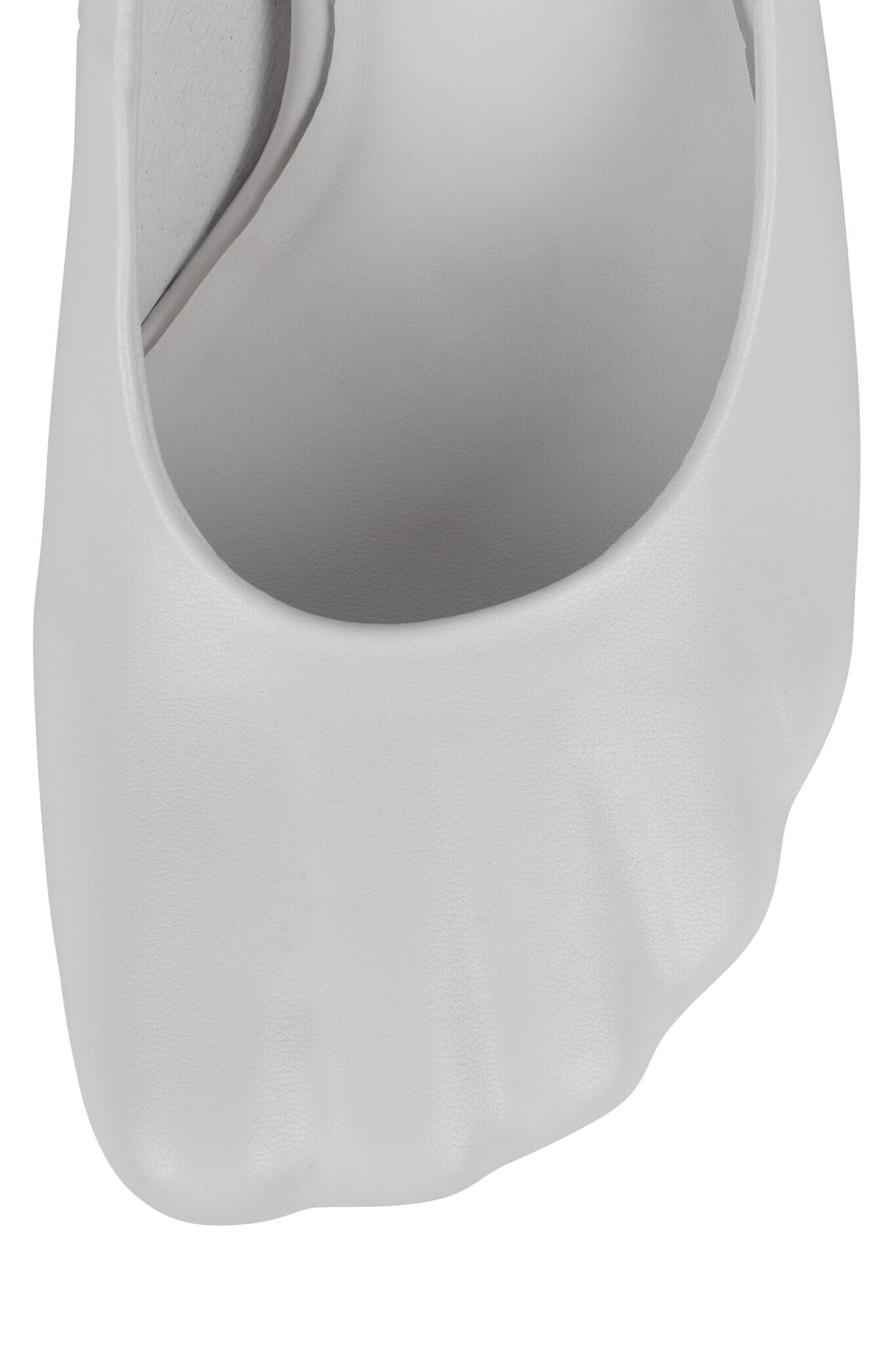 CONFORM Jeffrey Campbell High Heel White